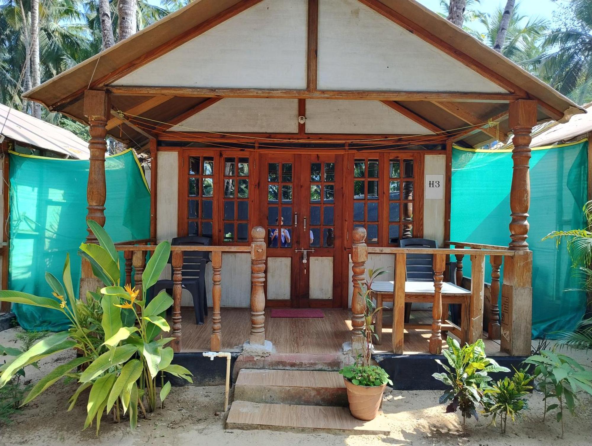 パロレム Tropical Bayホステル エクステリア 写真