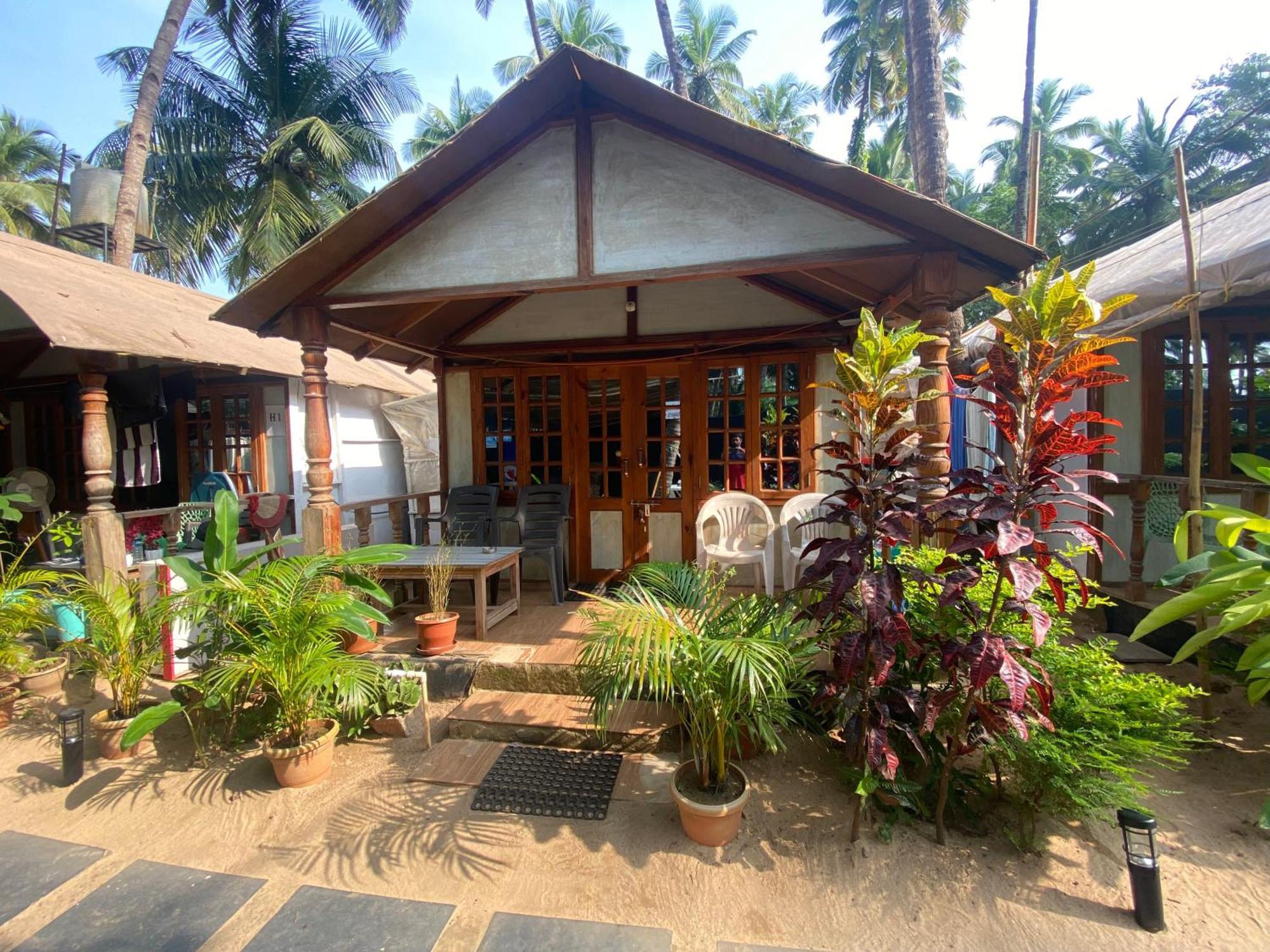 パロレム Tropical Bayホステル エクステリア 写真
